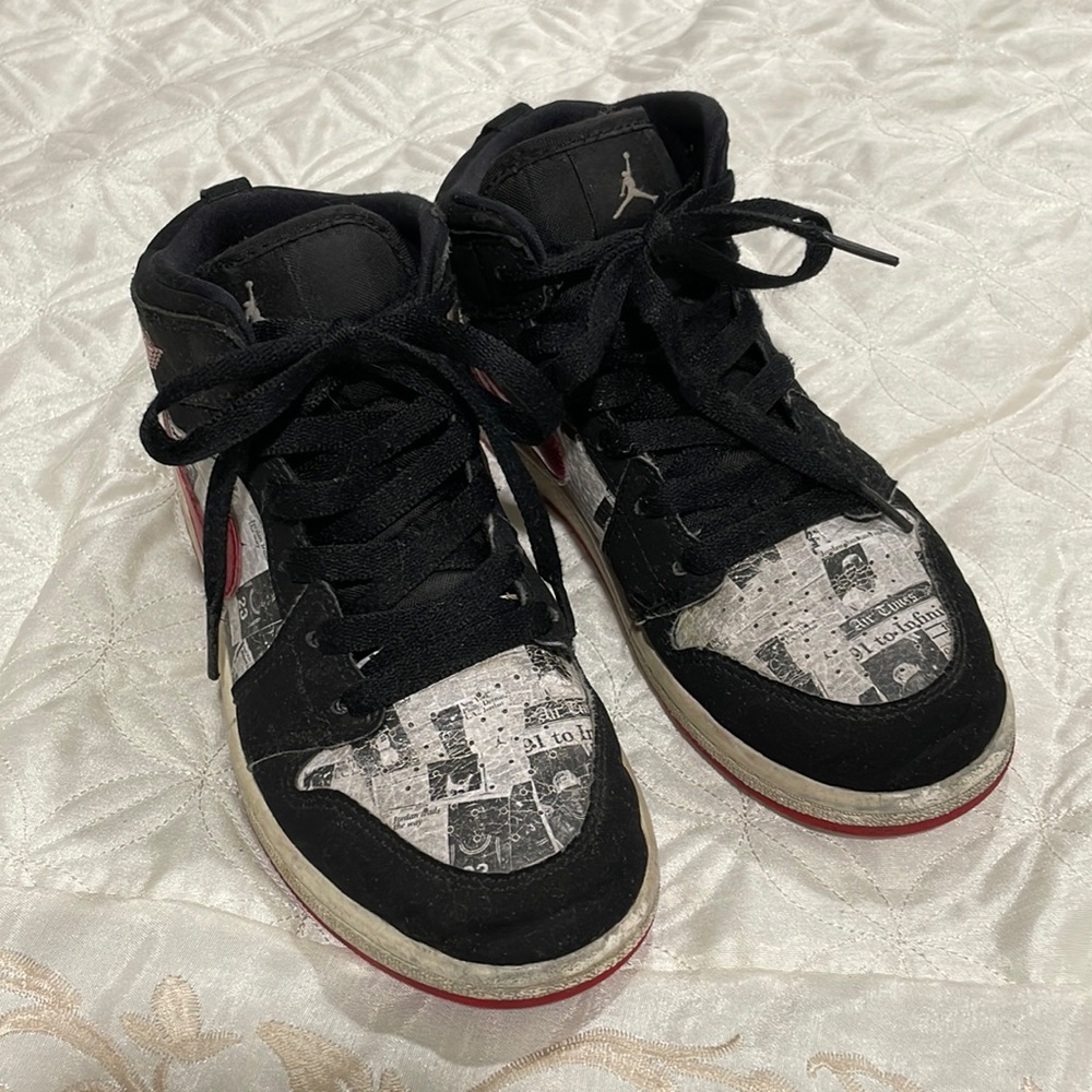 Nike Air Jordan size 1Y